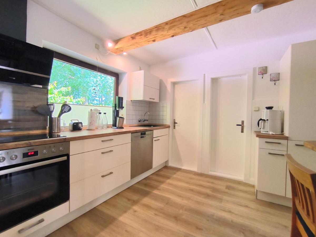 Ferienwohnung Zwischen Den Meeren - Schoene Und Gemuetliche Fewo Mit Garten Dorpstedt Exterior foto